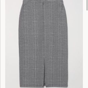 H&M Black White Checkered Skirt